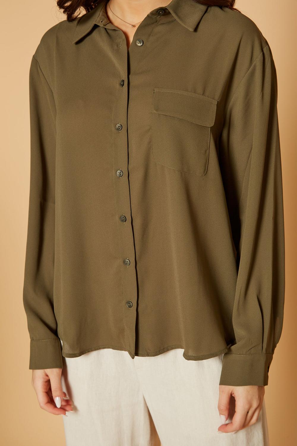 Pleione Women's Solid Low Back Button Shirt in Olive