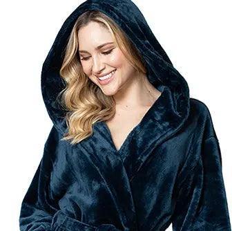 Women’s Plush Hooded Robe - Spa-Worthy Comfort at Home