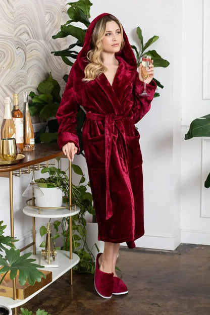 Women’s Plush Hooded Robe - Spa-Worthy Comfort at Home